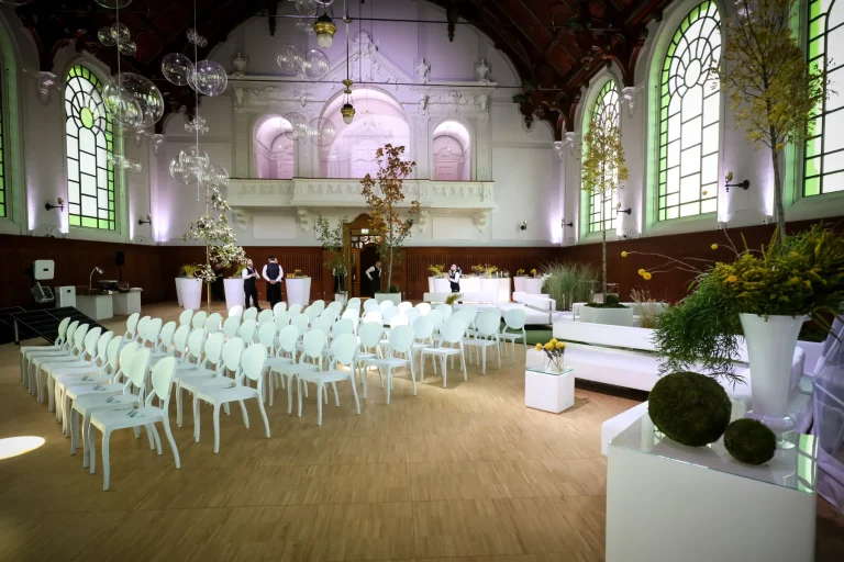 Conference, theatre style